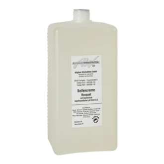 Eine durchsichtige Flasche mit einem weißen Etikett, auf dem „Seifencreme Bouquet“ steht. Die Flasche hat eine schmale Öffnung und enthält eine klare, flüssige Substanz. Die spezifischen Inhaltsstoffe oder Anwendungsanweisungen sind nicht sichtbar.